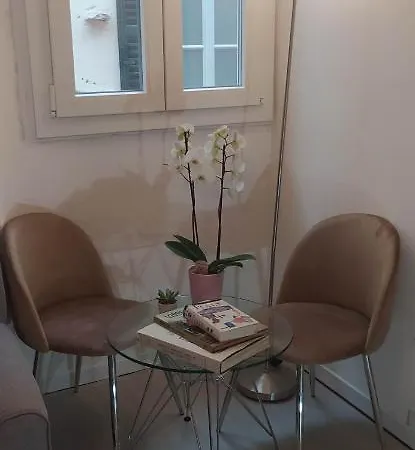 Gogolnest Apartment